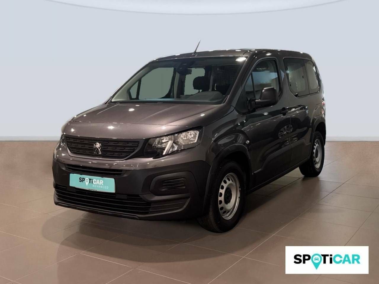 Silletas plasticas  de segunda mano - peugeot rifter 2024 /