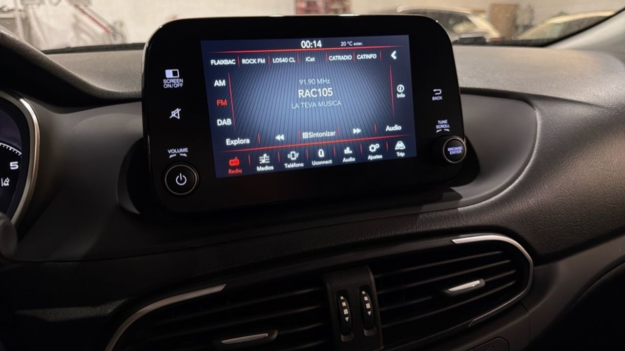 Fiat Tipo 1.0 City Cross 74 kW (101 CV) - foto 15