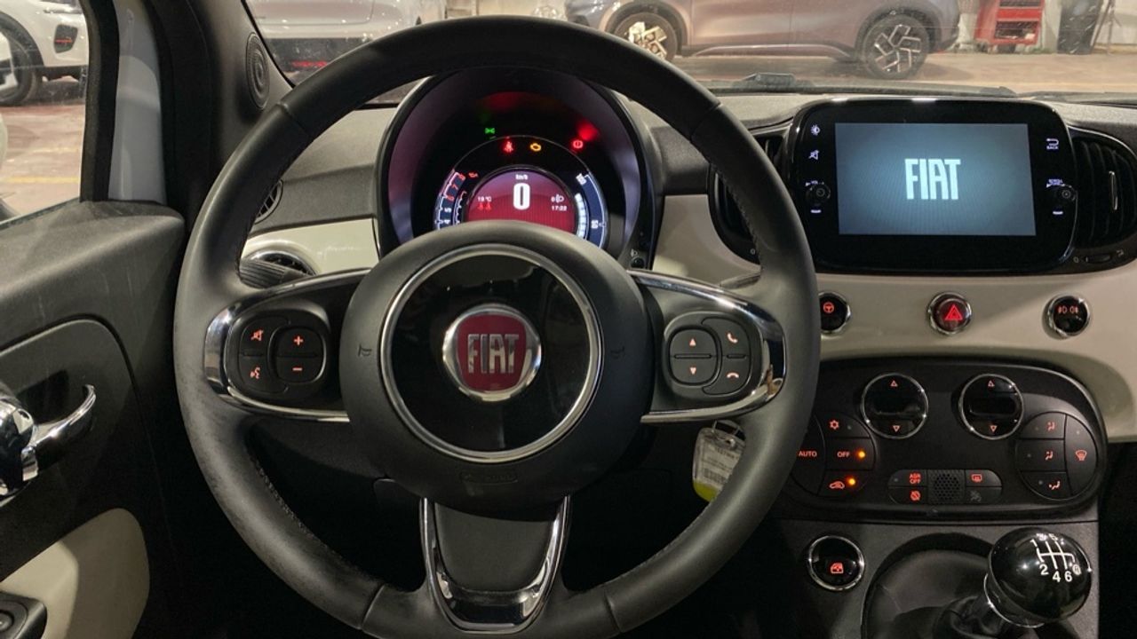 Fiat 500 1.0 Hybrid Dolcevita 51 kW (70 CV) - foto 9