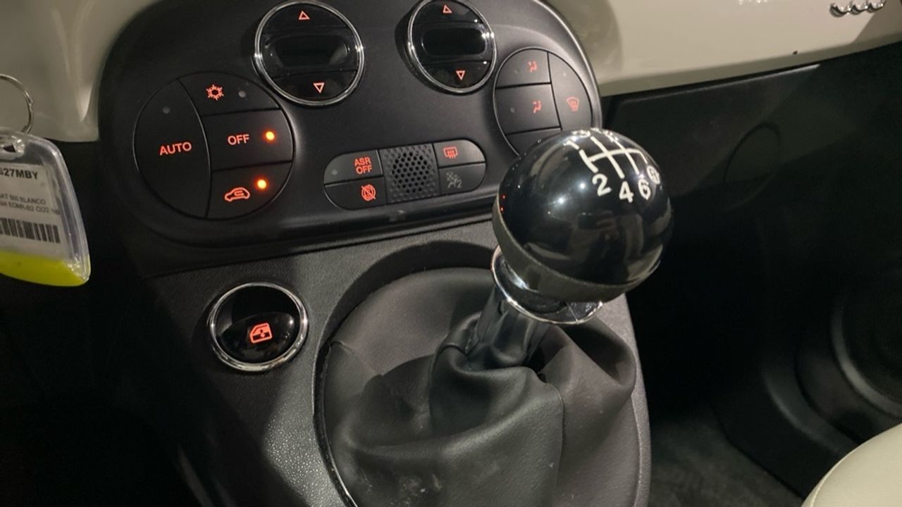 Fiat 500 1.0 Hybrid Dolcevita 51 kW (70 CV) - foto 14