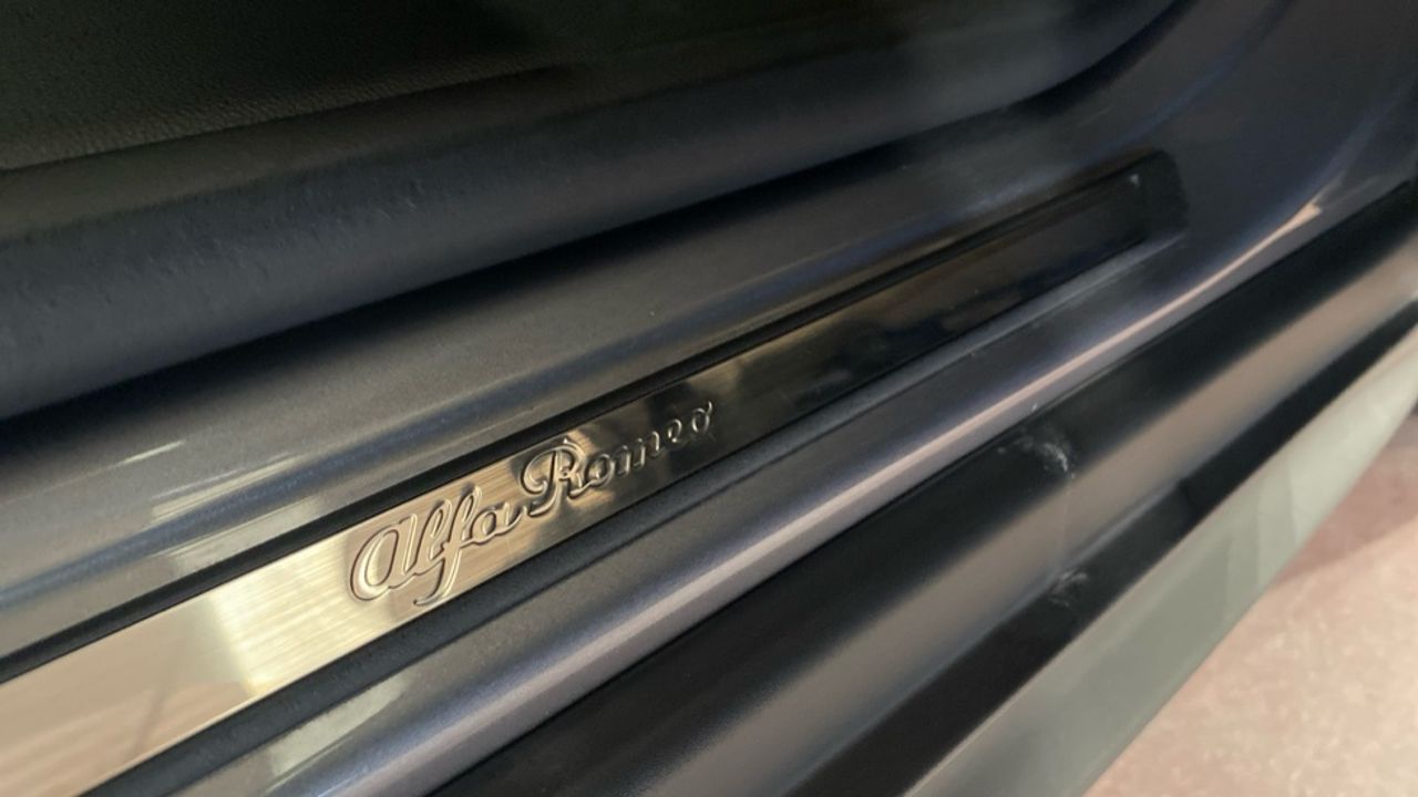 Alfa Romeo Stelvio 2.0 Gasolina Executive AWD 206 kW (280 CV - foto 25