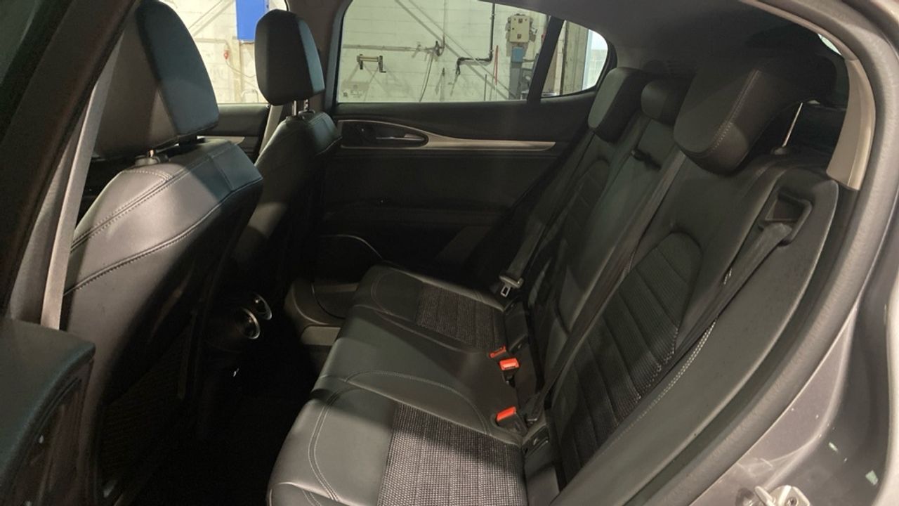 Alfa Romeo Stelvio 2.0 Gasolina Executive AWD 206 kW (280 CV - foto 12