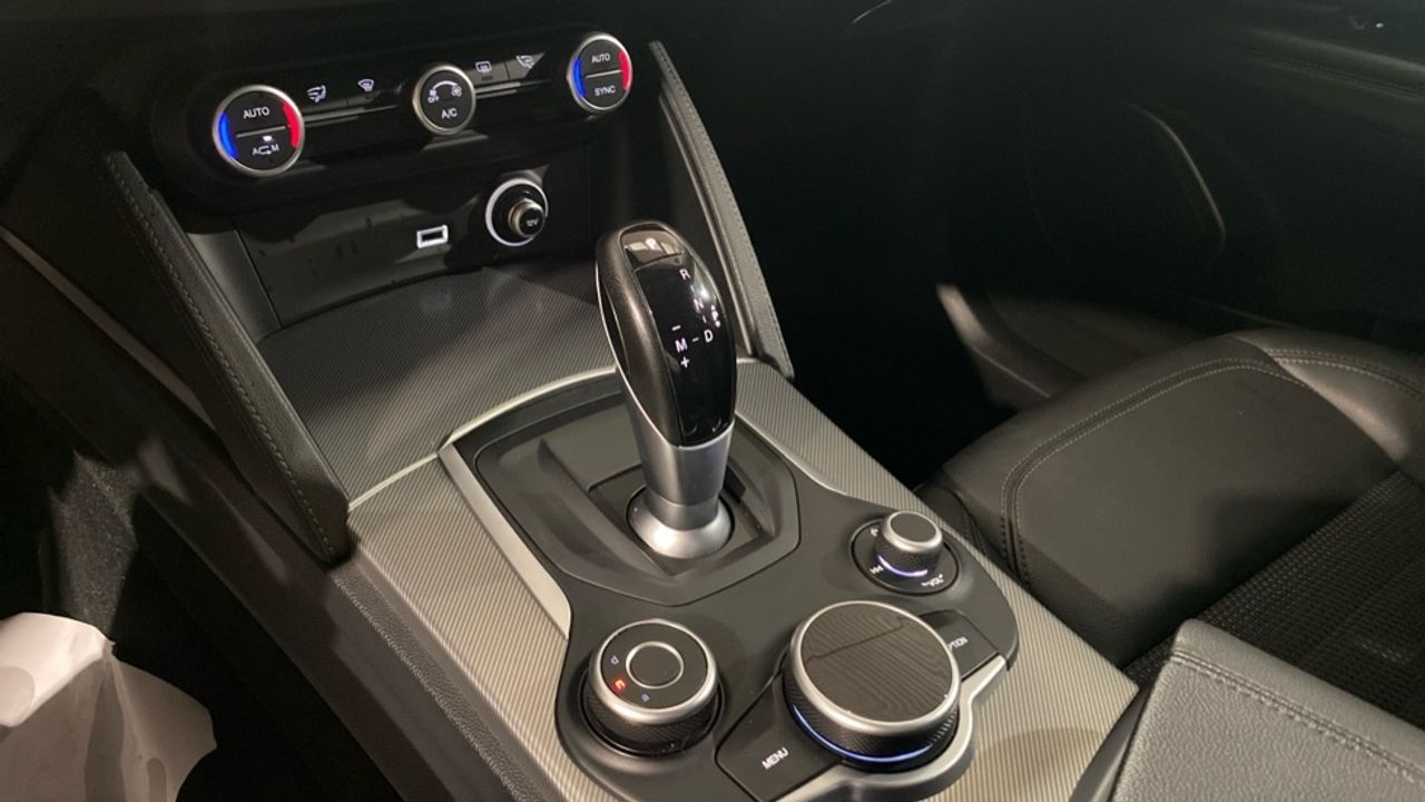 Alfa Romeo Stelvio 2.0 Gasolina Executive AWD 206 kW (280 CV - foto 14