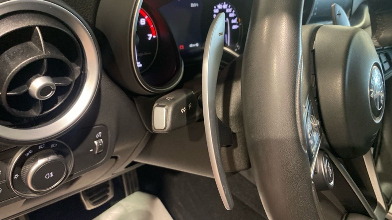 Alfa Romeo Stelvio 2.0 Gasolina Executive AWD 206 kW (280 CV - foto 30