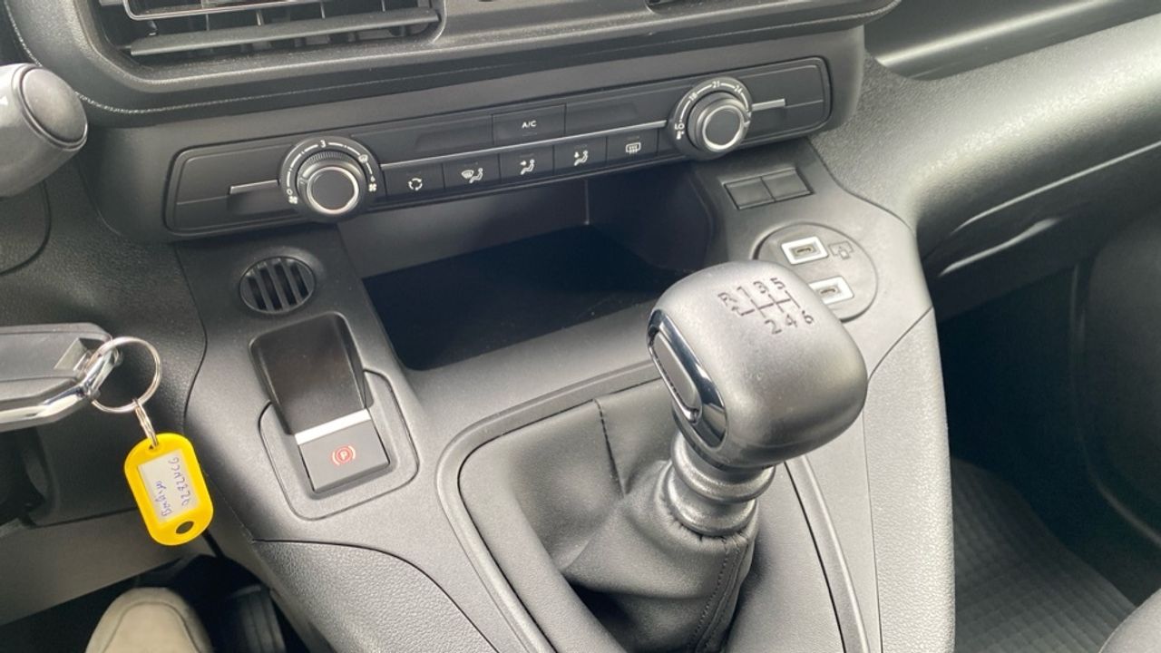 Citroën Berlingo BlueHDi 100 S&S Plus Talla M 75 kW (102 CV) - foto 24