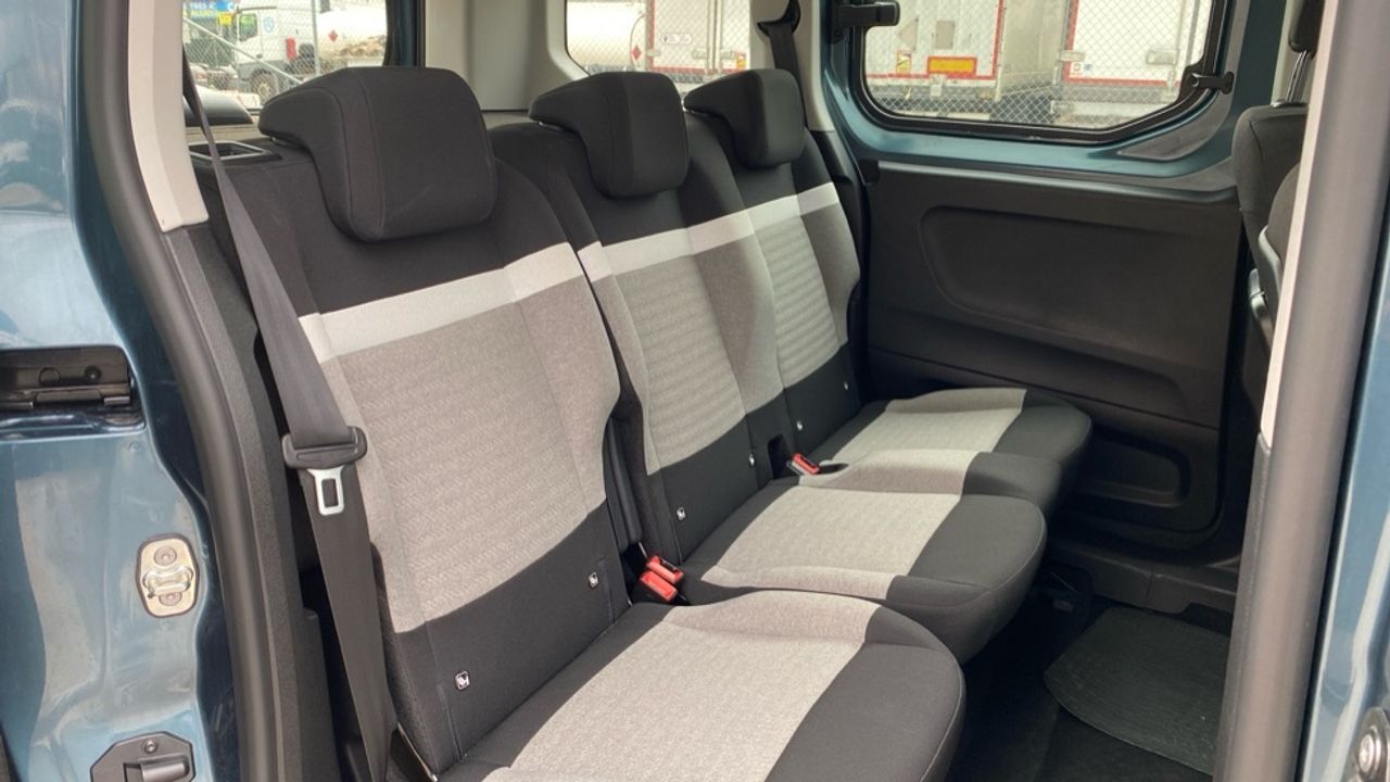 Citroën Berlingo BlueHDi 100 S&S Plus Talla M 75 kW (102 CV) - foto 28