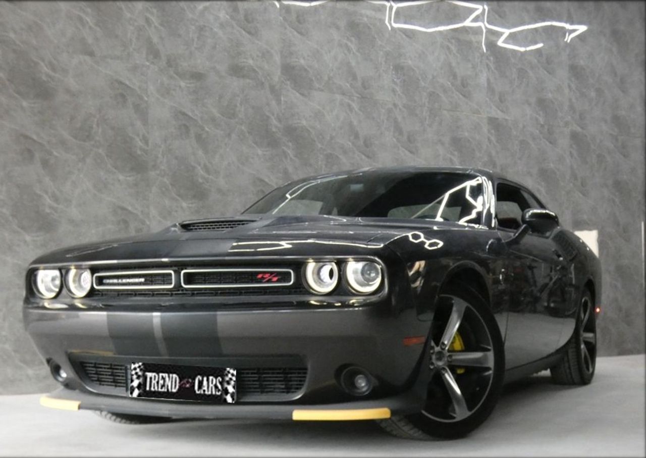 Foto dodge challenger 2019 /