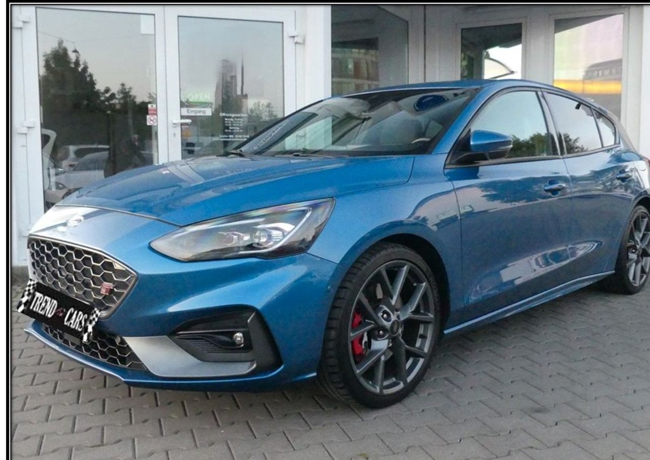 Foto ford focus 2020 /