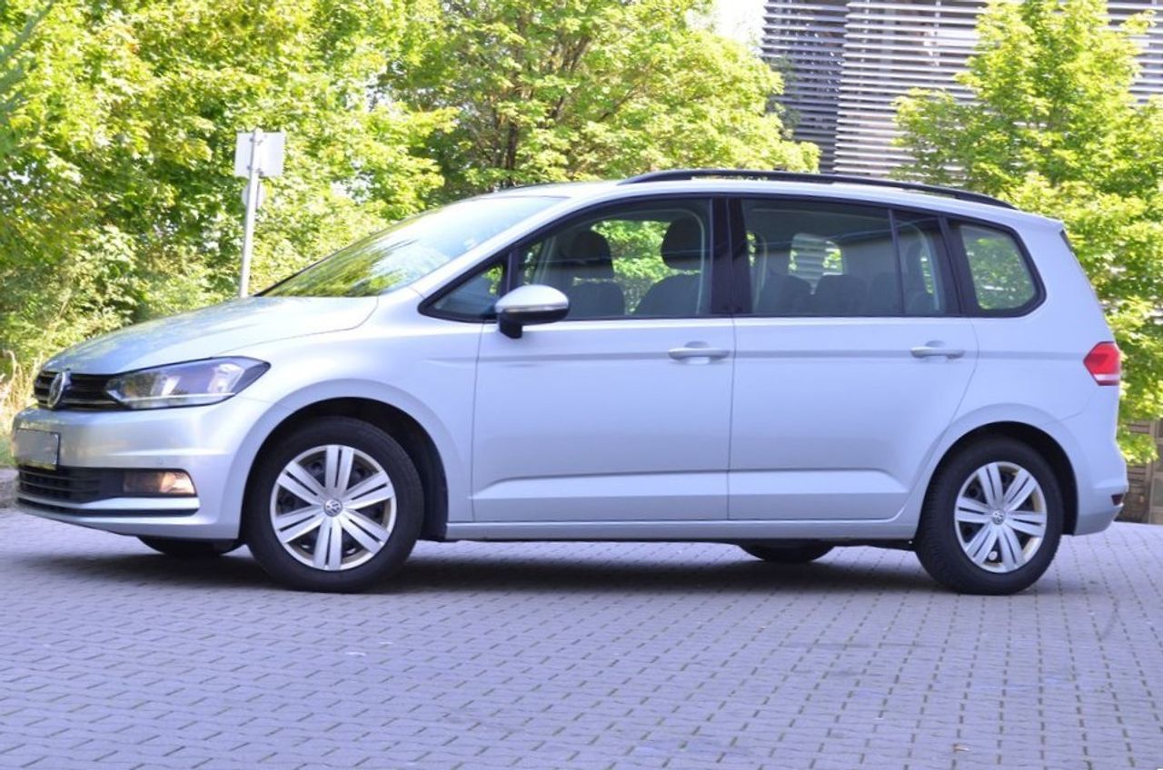volkswagen touran 2021 / foto grande (3)