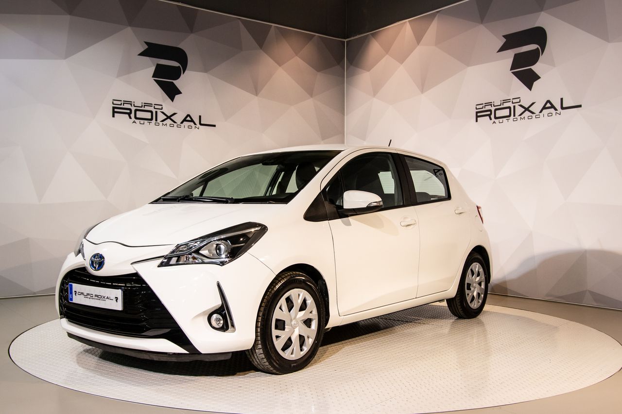 Toyota yaris hibrido 2019  de segunda mano - toyota yaris 2018 /