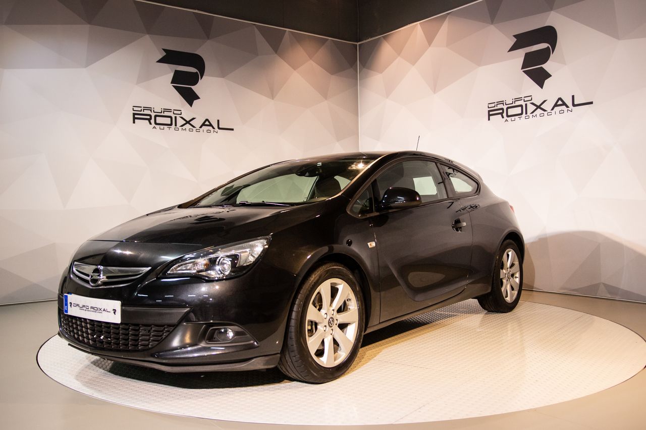 Opel astra revision neumaticos  de segunda mano - opel astra 2014 /
