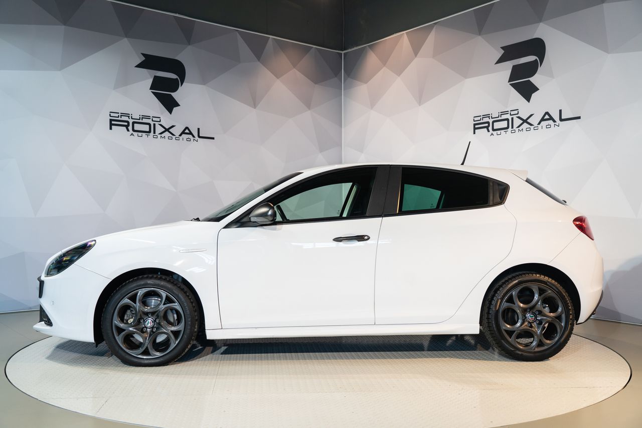 alfa romeo giulietta 2018 / foto grande (2)