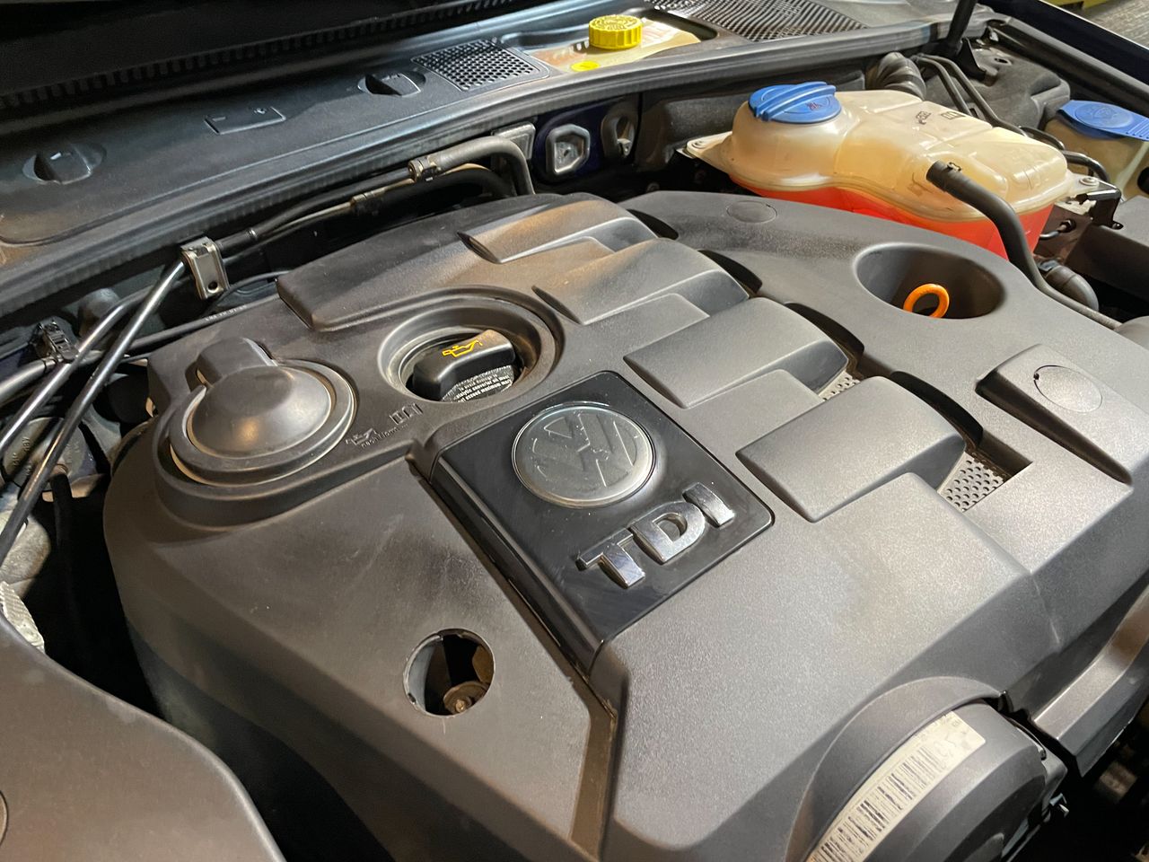 Volkswagen Passat 1.9 TDI 100 - foto 22