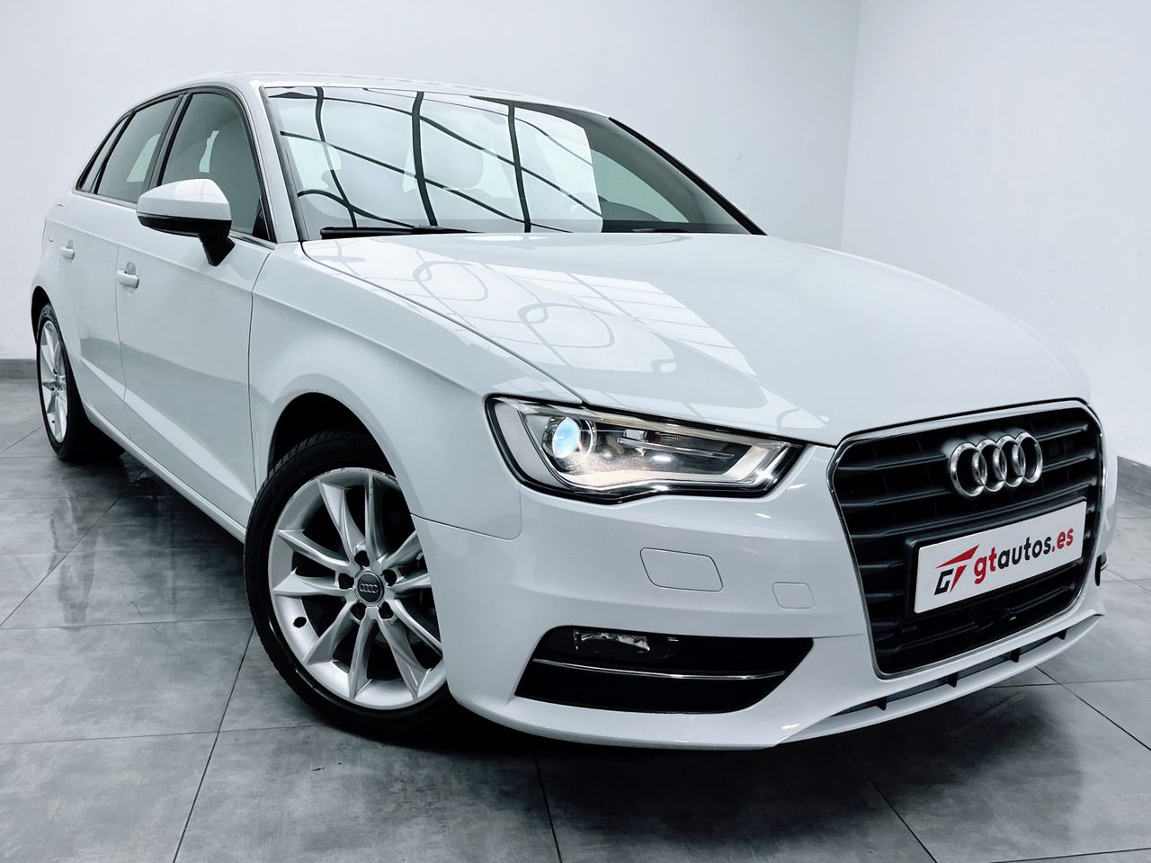 audi a3 2015 /