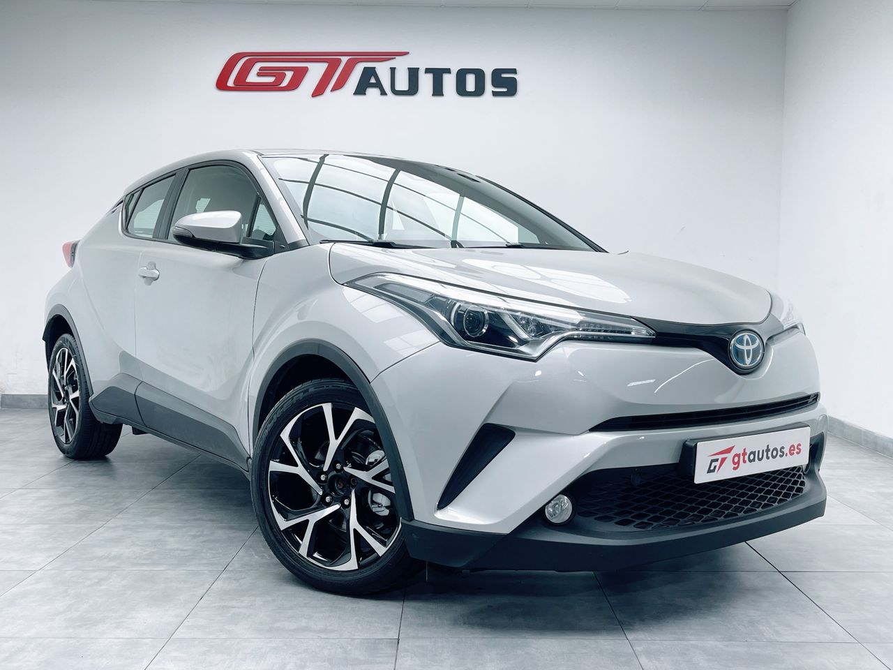 foto de toyota chr 2017 de segunda mano