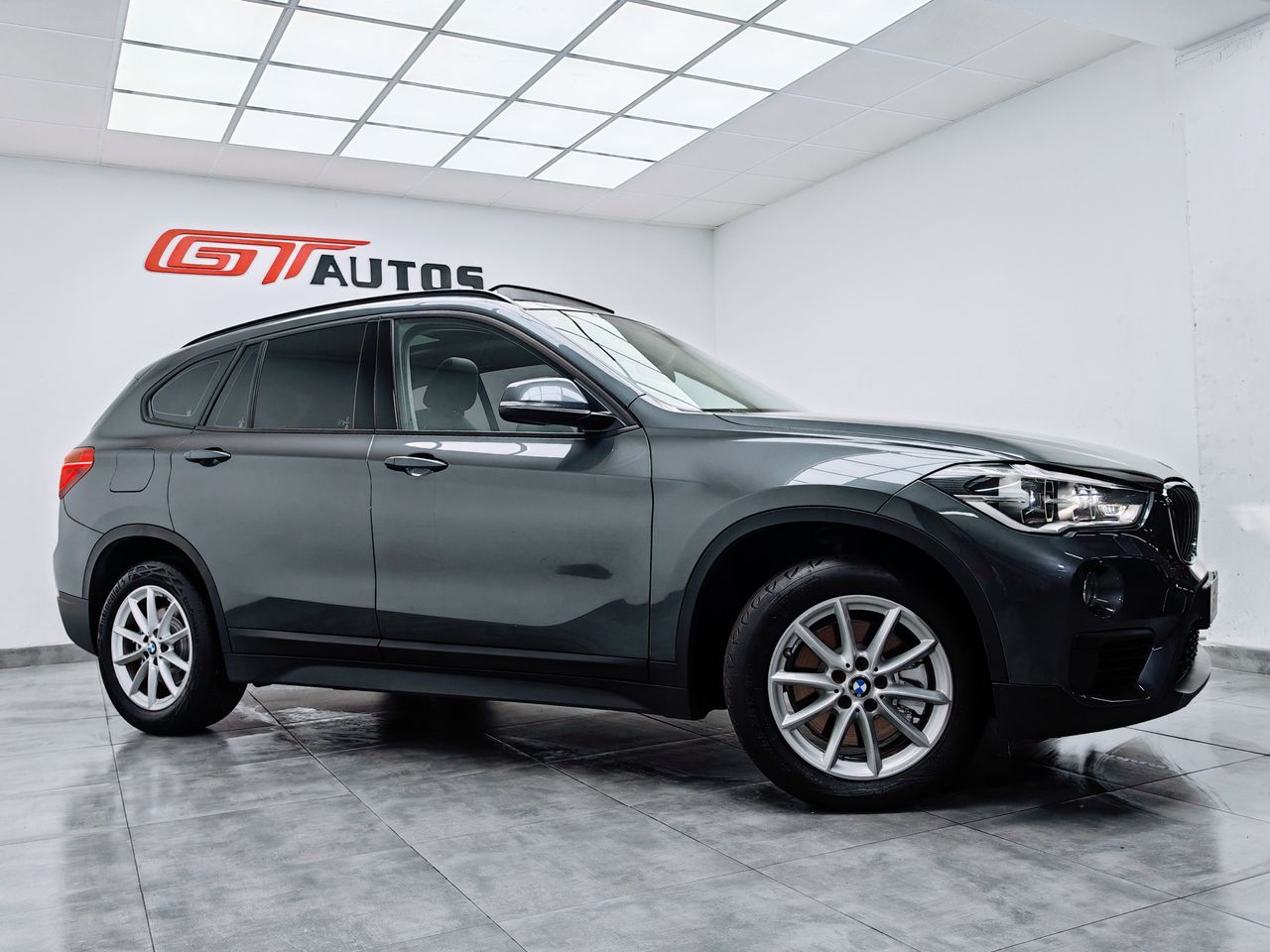 bmw x1 2018 /
