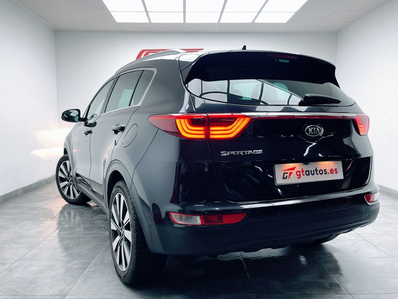 Kia sportage 17 crdi  de segunda mano - kia sportage 2017 /