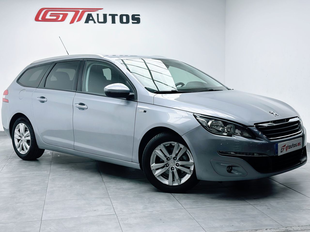 peugeot 308 2016 / foto grande (2)