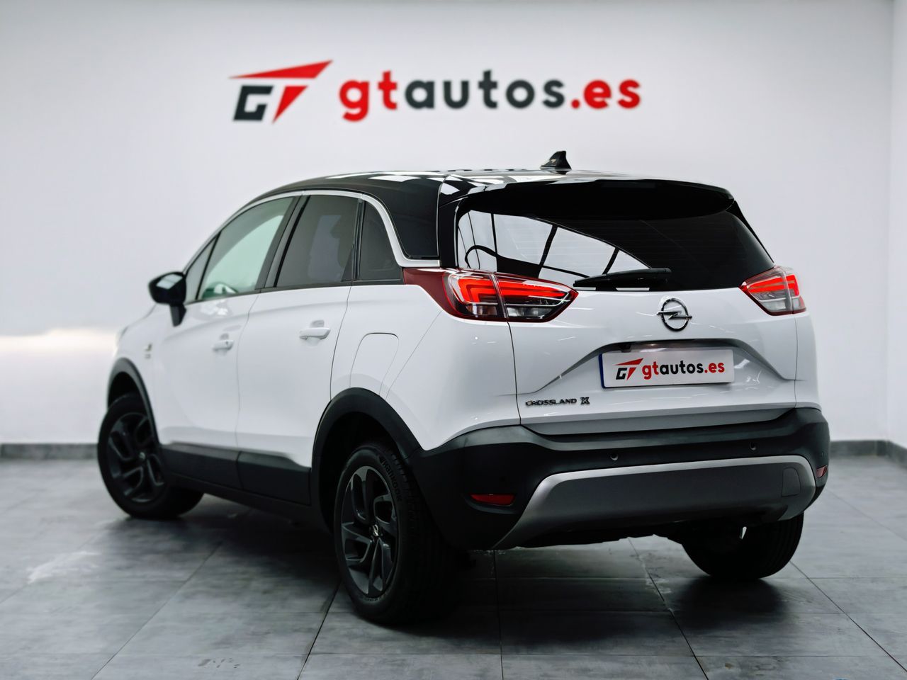 Foto opel crossland x 2021 /