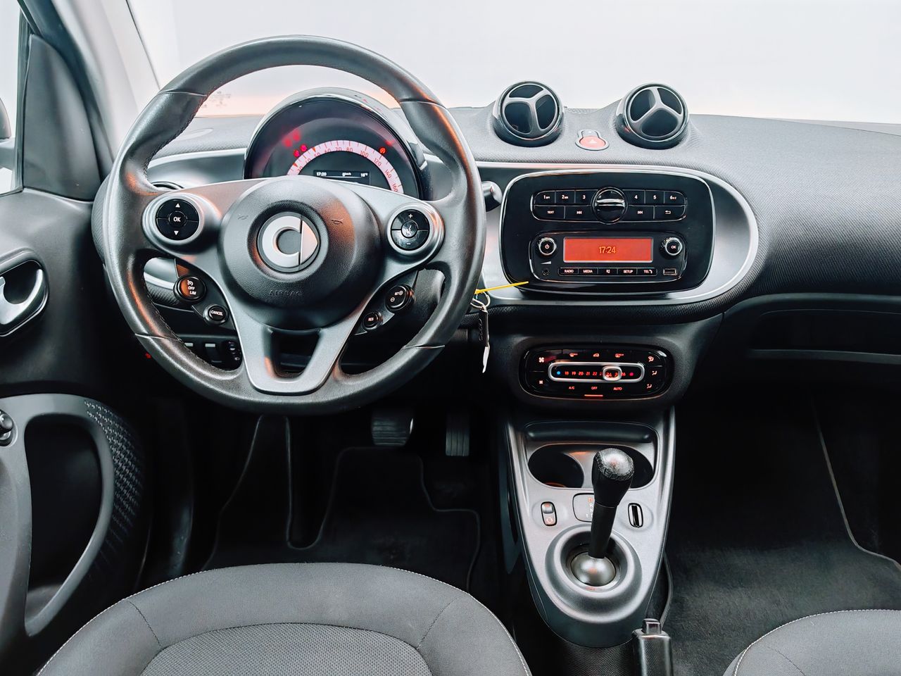 smart fortwo 2016 / foto grande (2)