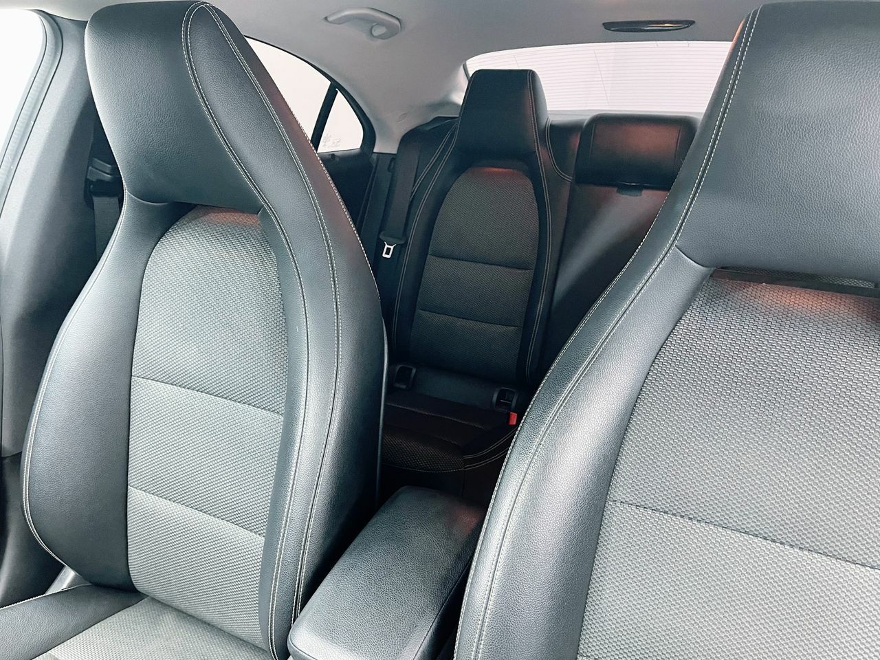 mercedes cla 2014 / foto grande (3)