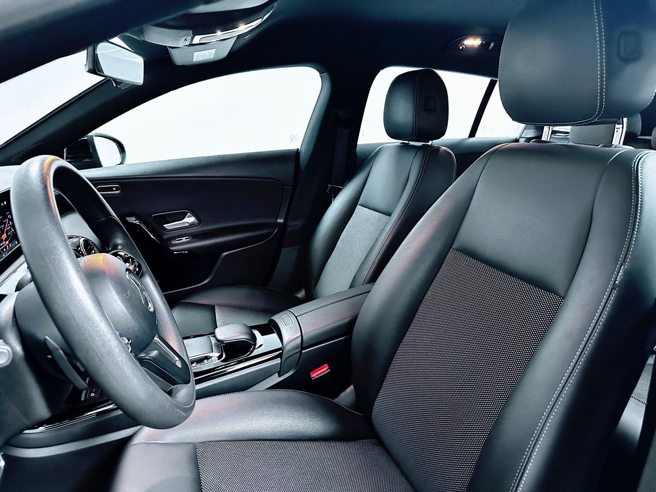 mercedes clase cla 2019 / foto grande (3)