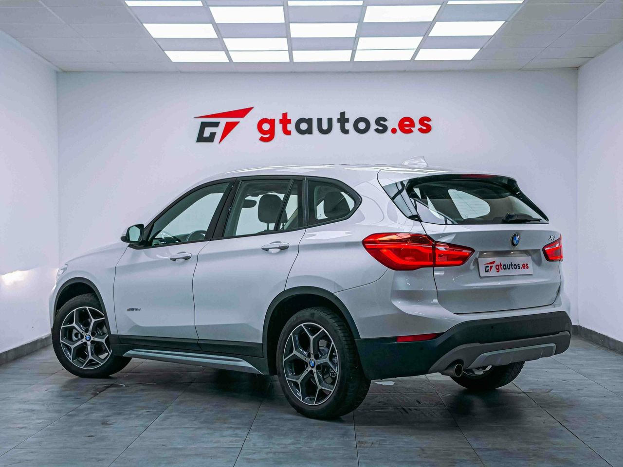 bmw x1 2016 / foto grande (2)