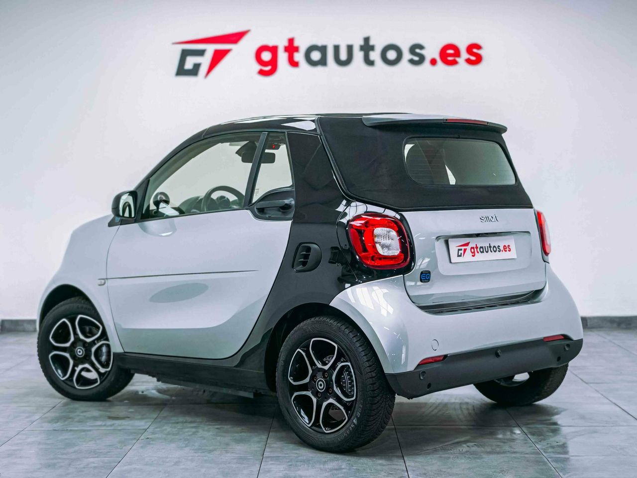 smart fortwo 2019 / foto grande (2)