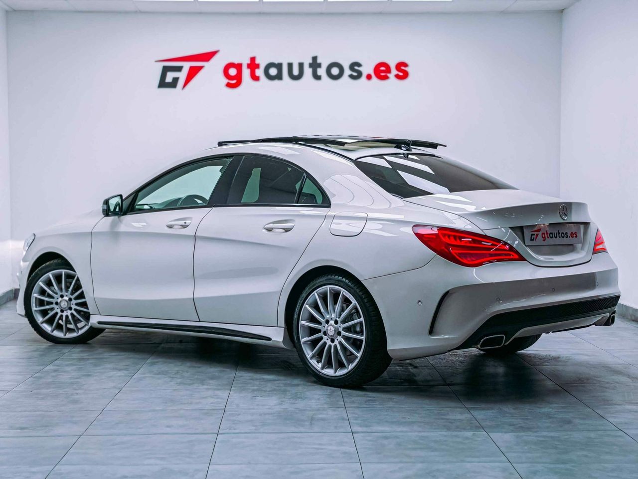 mercedes cla 2016 /