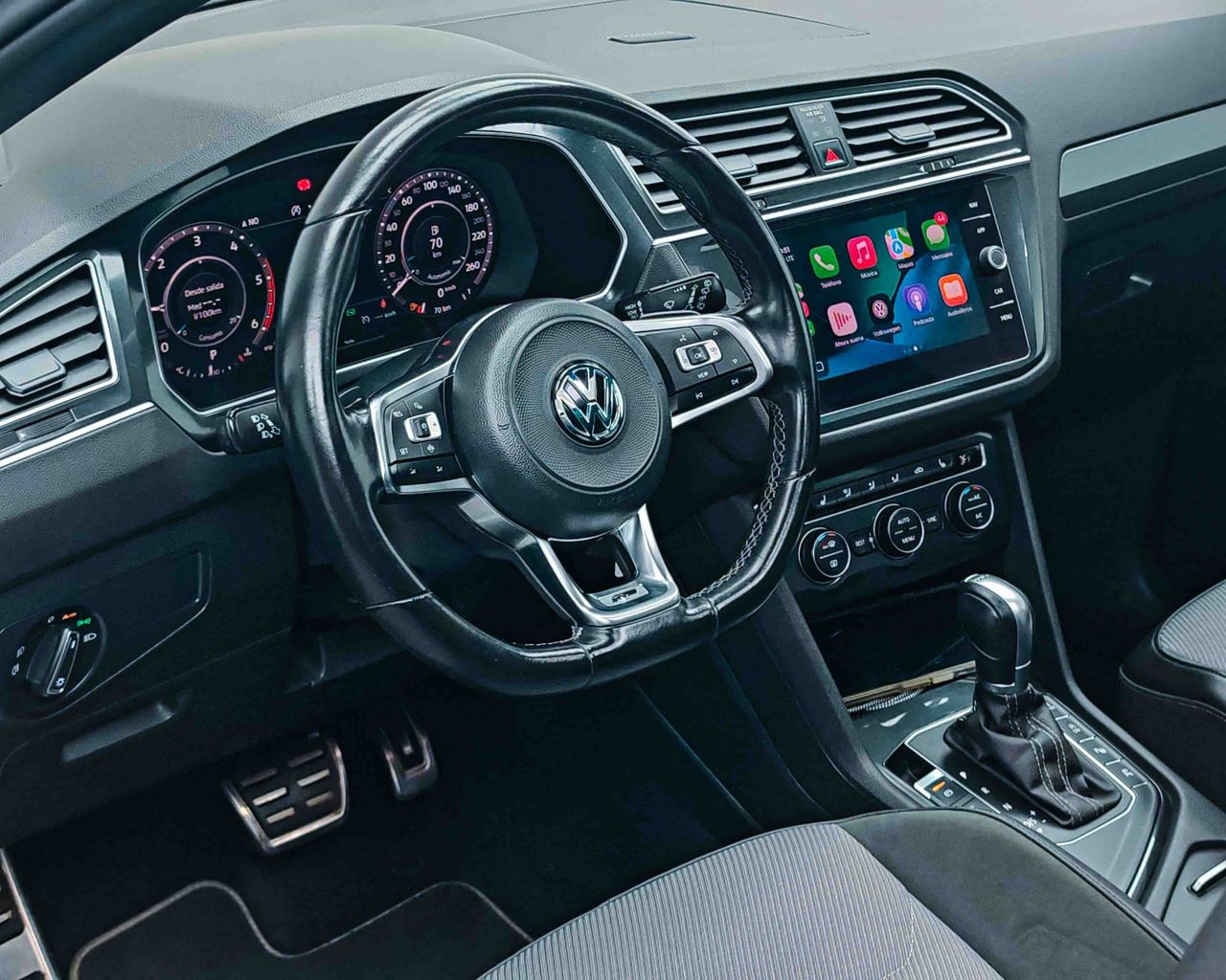 Volkswagen Tiguan 2.0 TDI R-Line DSG Sport BlueMotion 150CV - foto 15