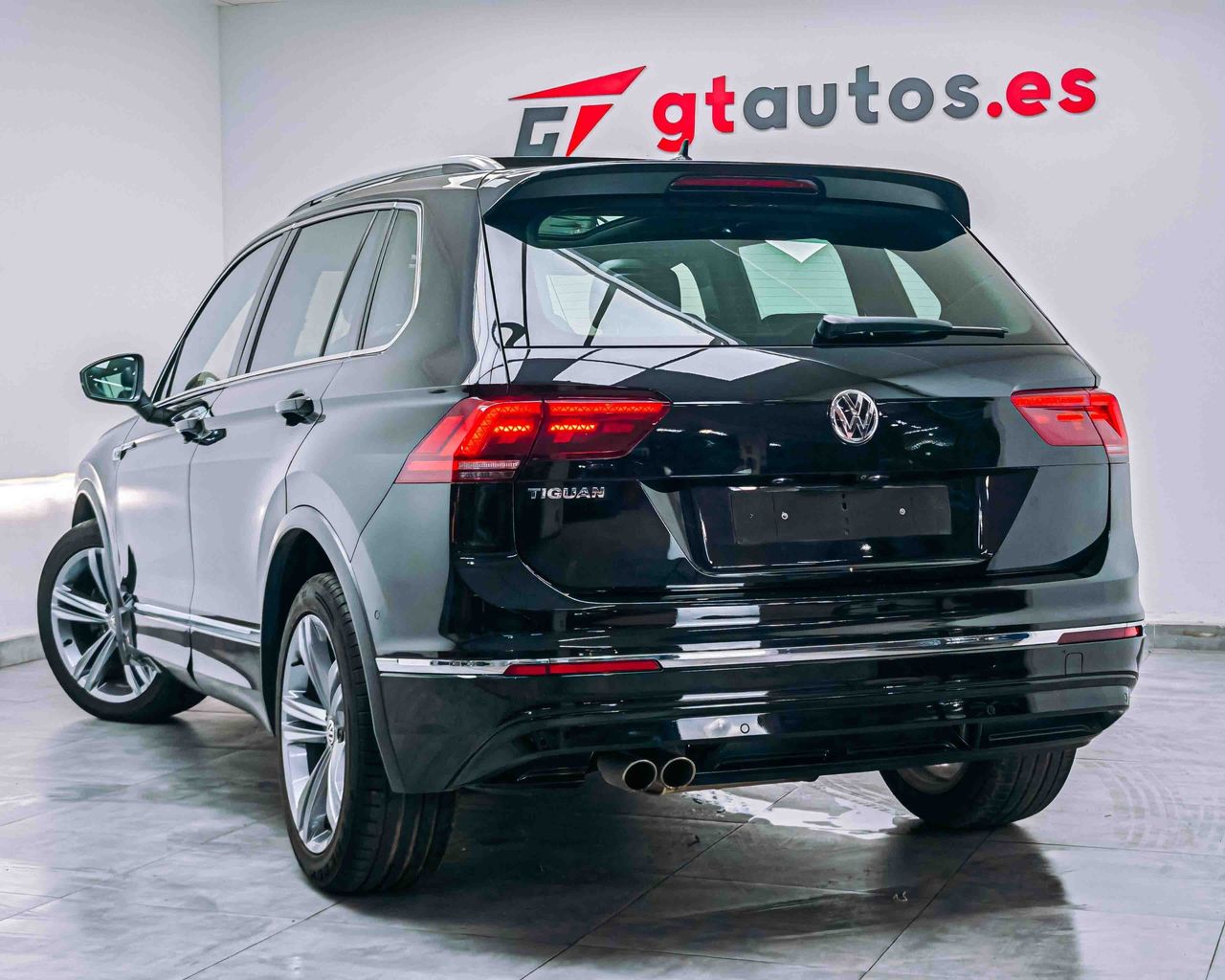 Volkswagen Tiguan 2.0 TDI R-Line DSG Sport BlueMotion 150CV