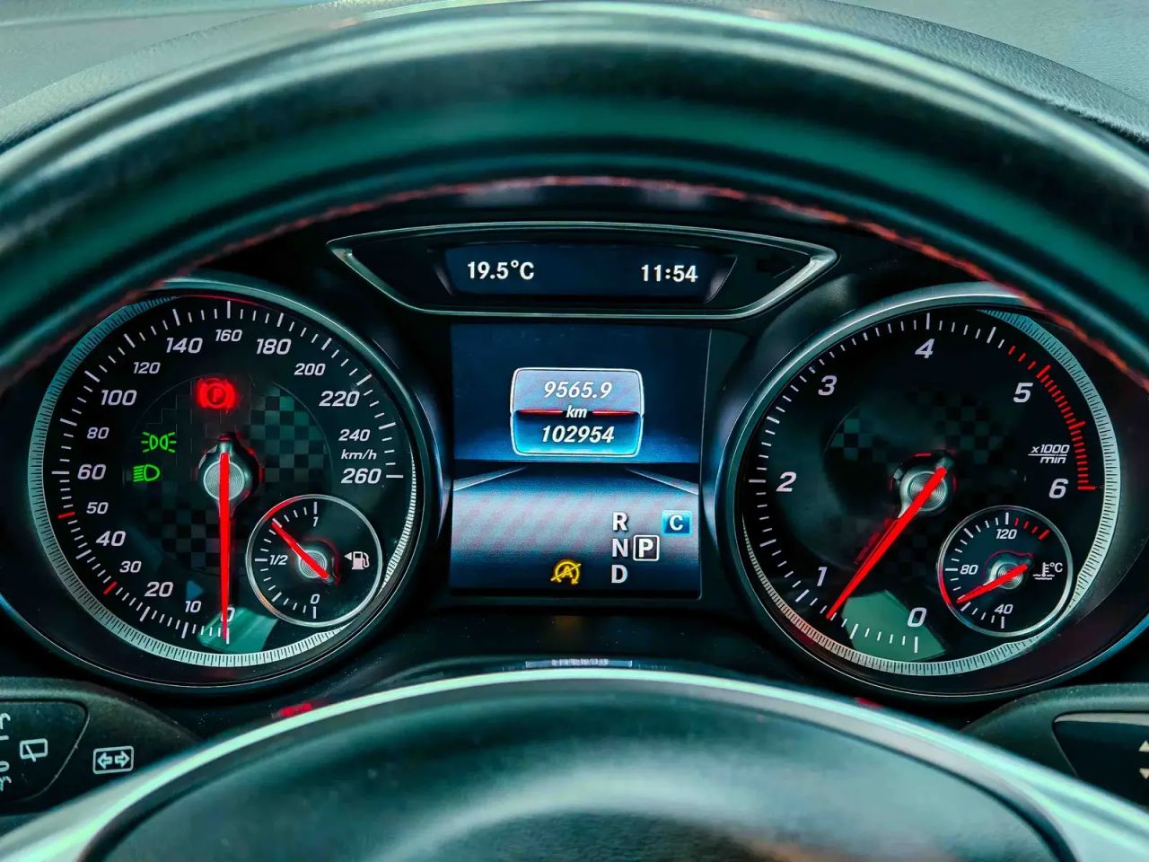 Mercedes Clase A 220 CDI BlueEfficiency AMG Sport Edition bl - foto 3
