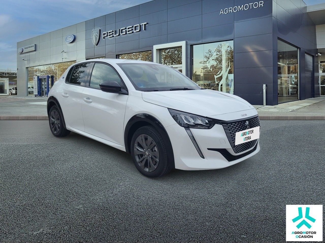 peugeot 208 2025 / foto grande (3)