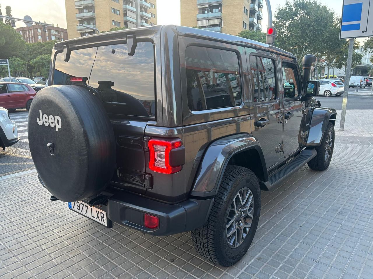 jeep wrangler 2022 / foto grande (2)