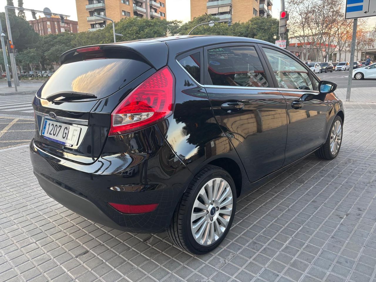 ford fiesta 2009 / foto grande (2)