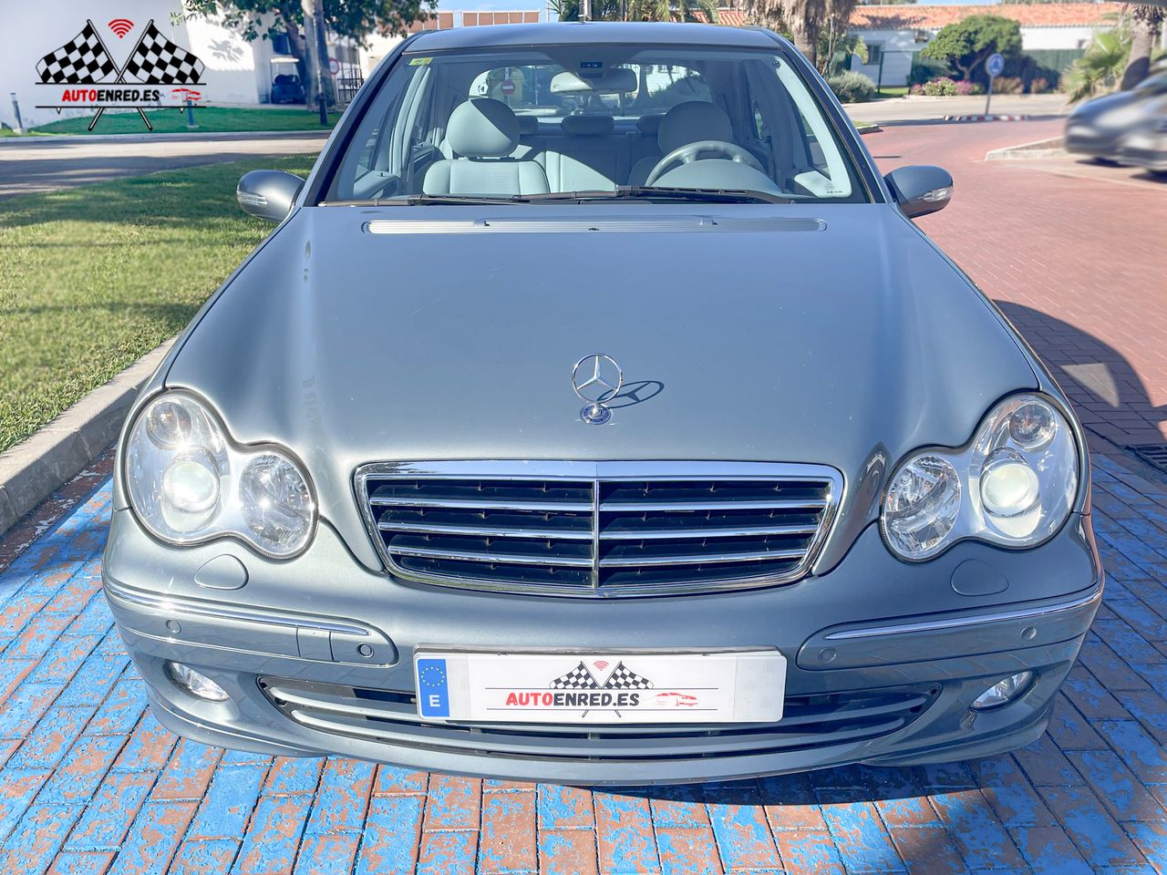 mercedes clase c 2005 / foto grande (2)