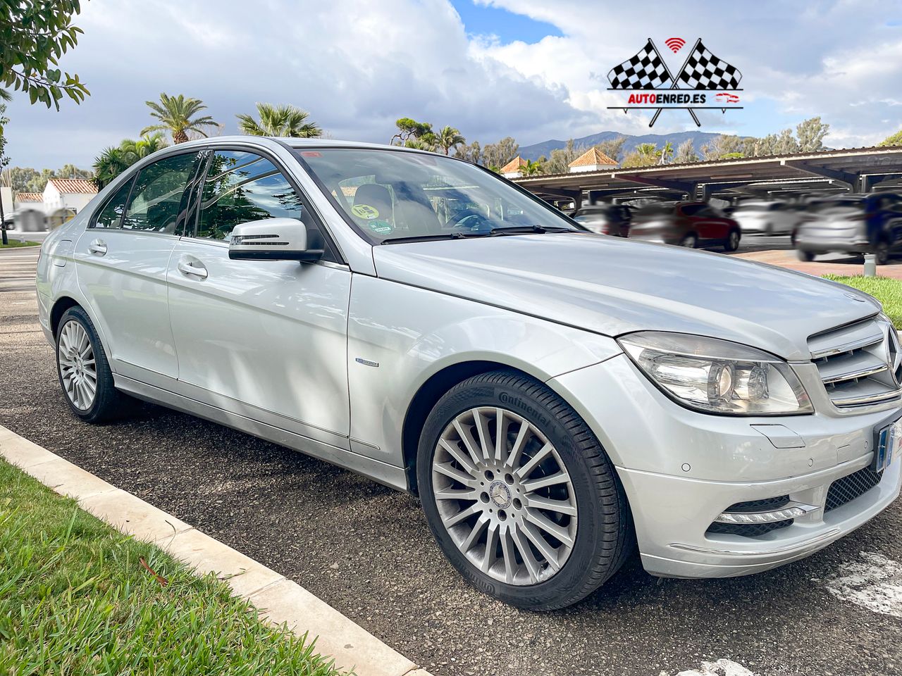 mercedes clase c 2011 / foto grande (3)