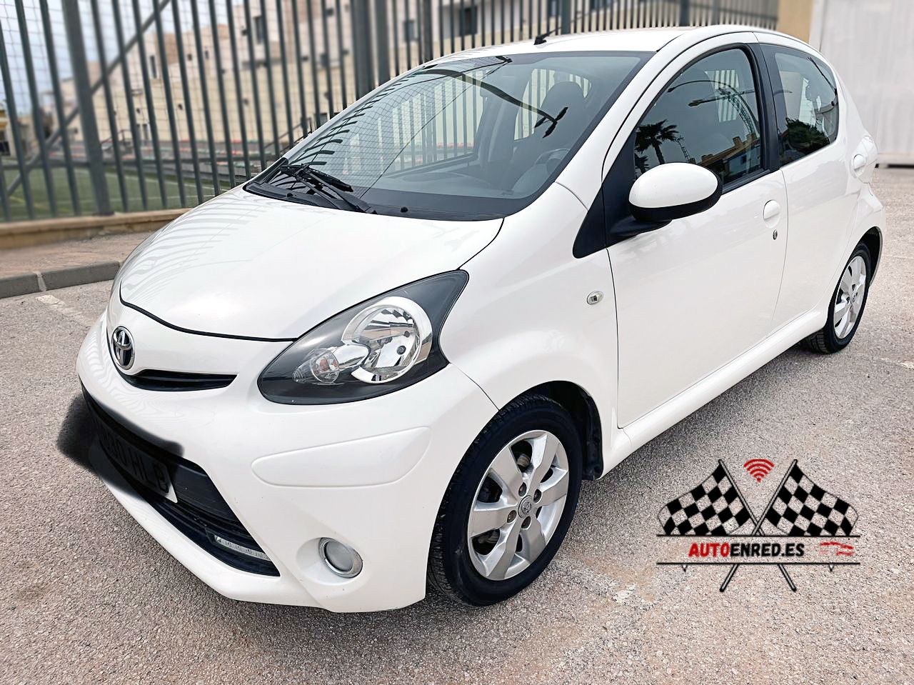 toyota aygo 2012 / foto grande (2)