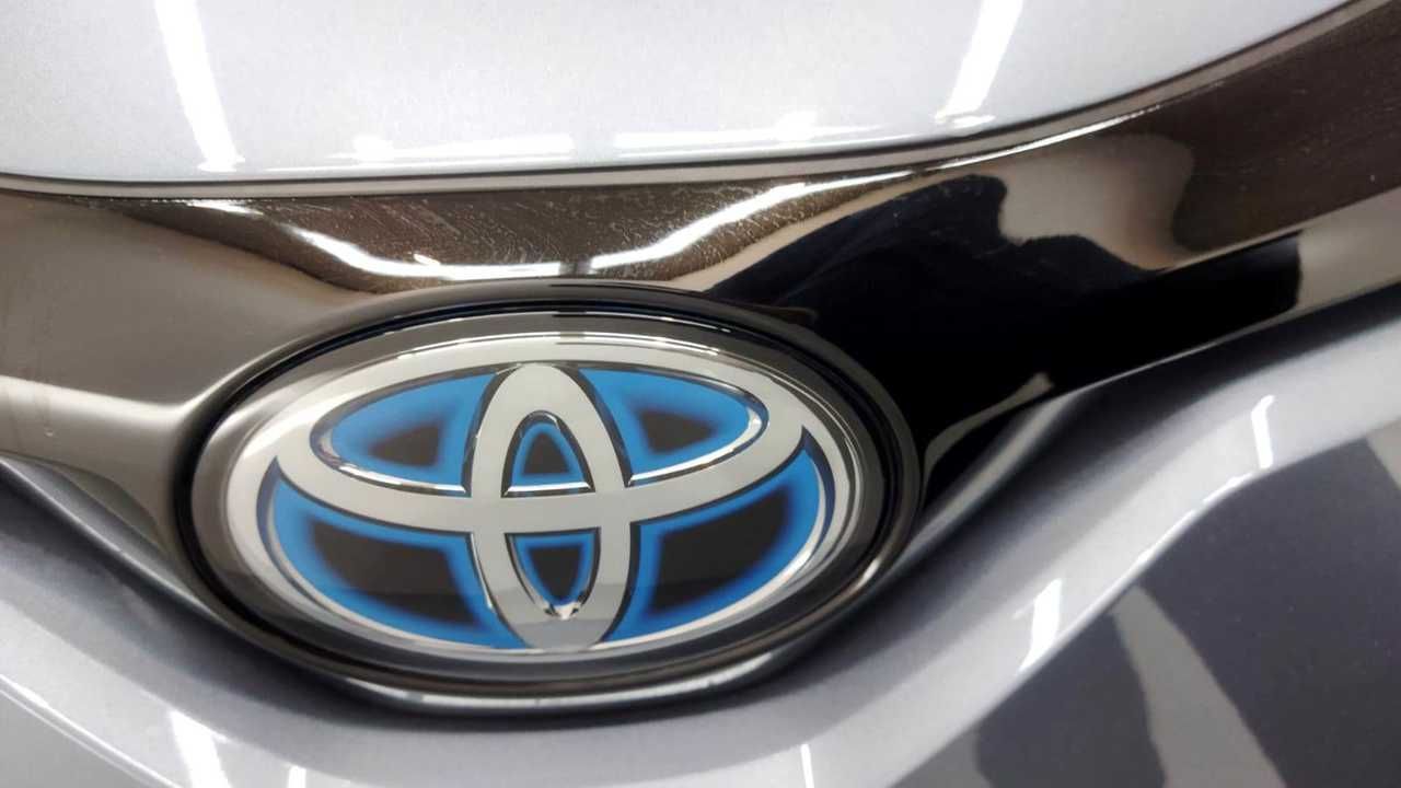 Toyota C-HR 1.8 125H Advance - foto 19