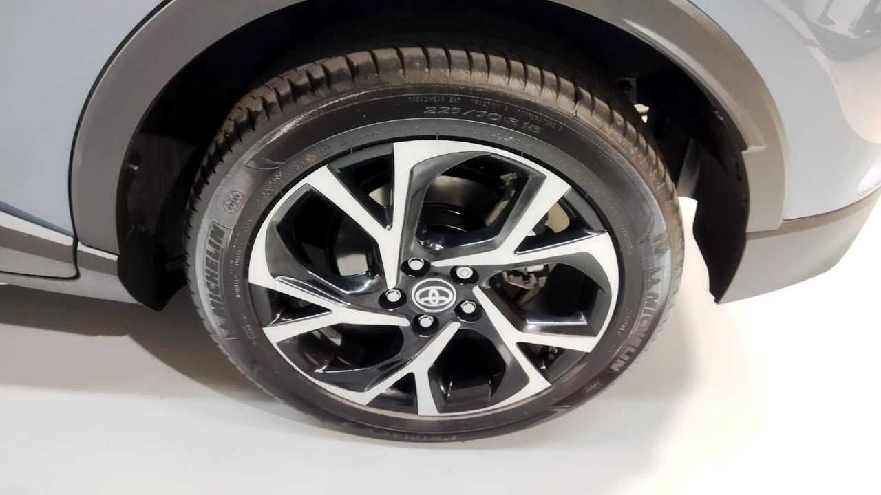 Toyota C-HR 1.8 125H Advance - foto 16
