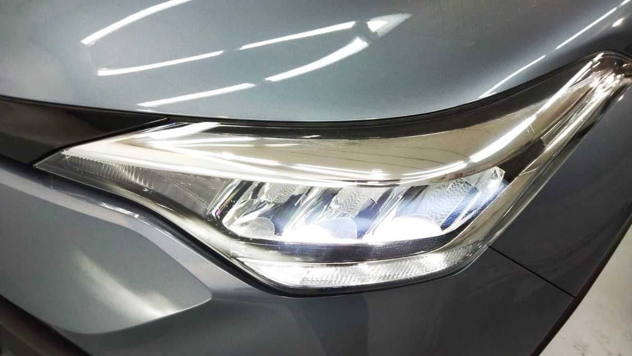 Toyota C-HR 1.8 125H Advance - foto 18