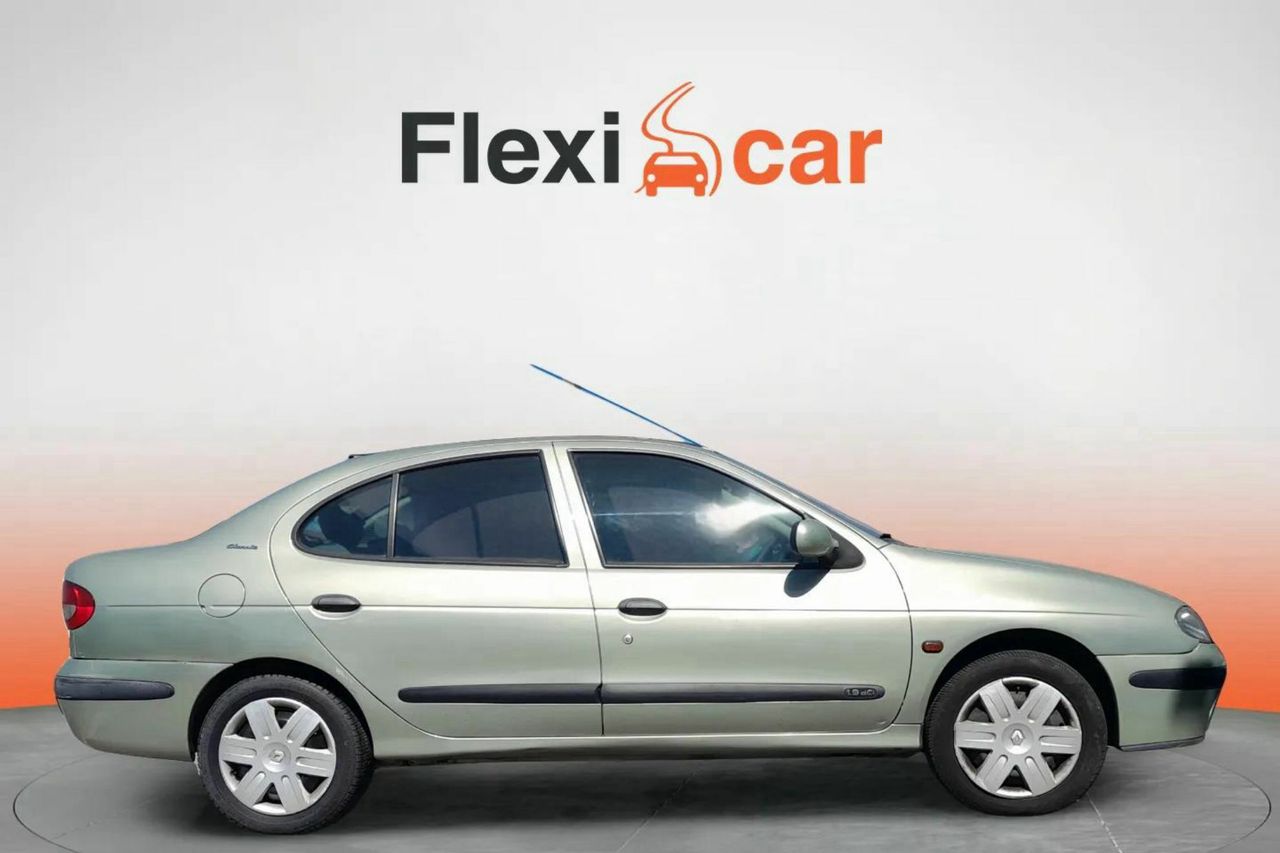 renault megane 2001 / foto grande (3)
