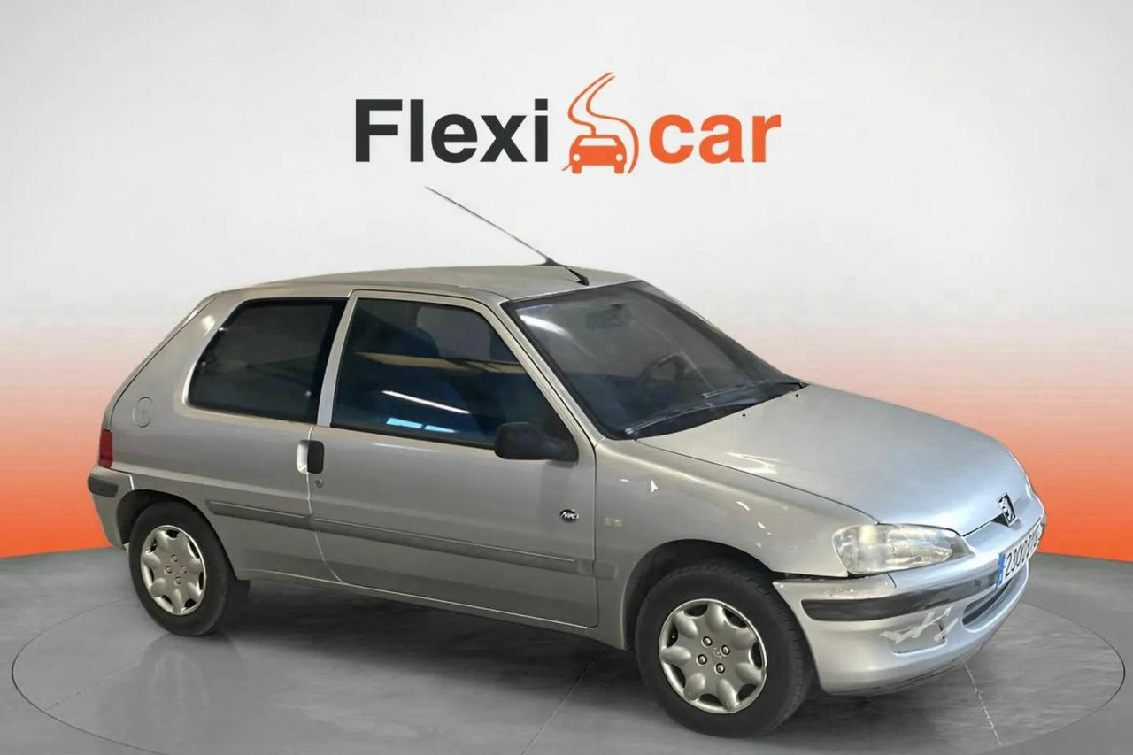 Foto peugeot 106 2002 /