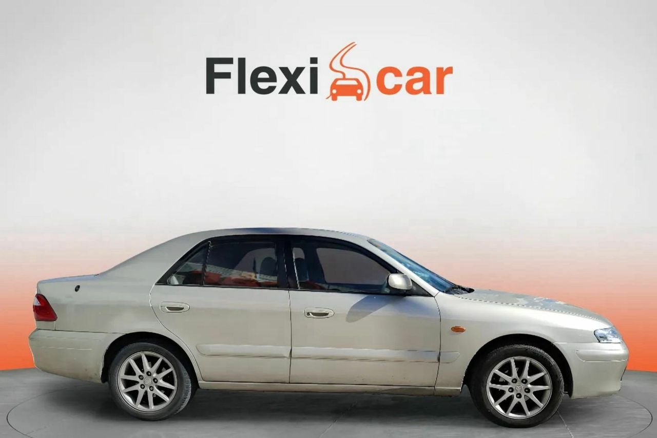 Foto mazda 626 2002 /