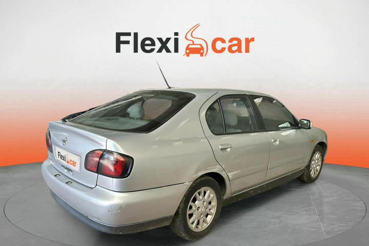 nissan primera 1999 / foto grande (3)