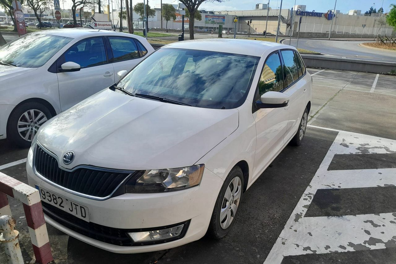 Foto skoda rapid 2016 /