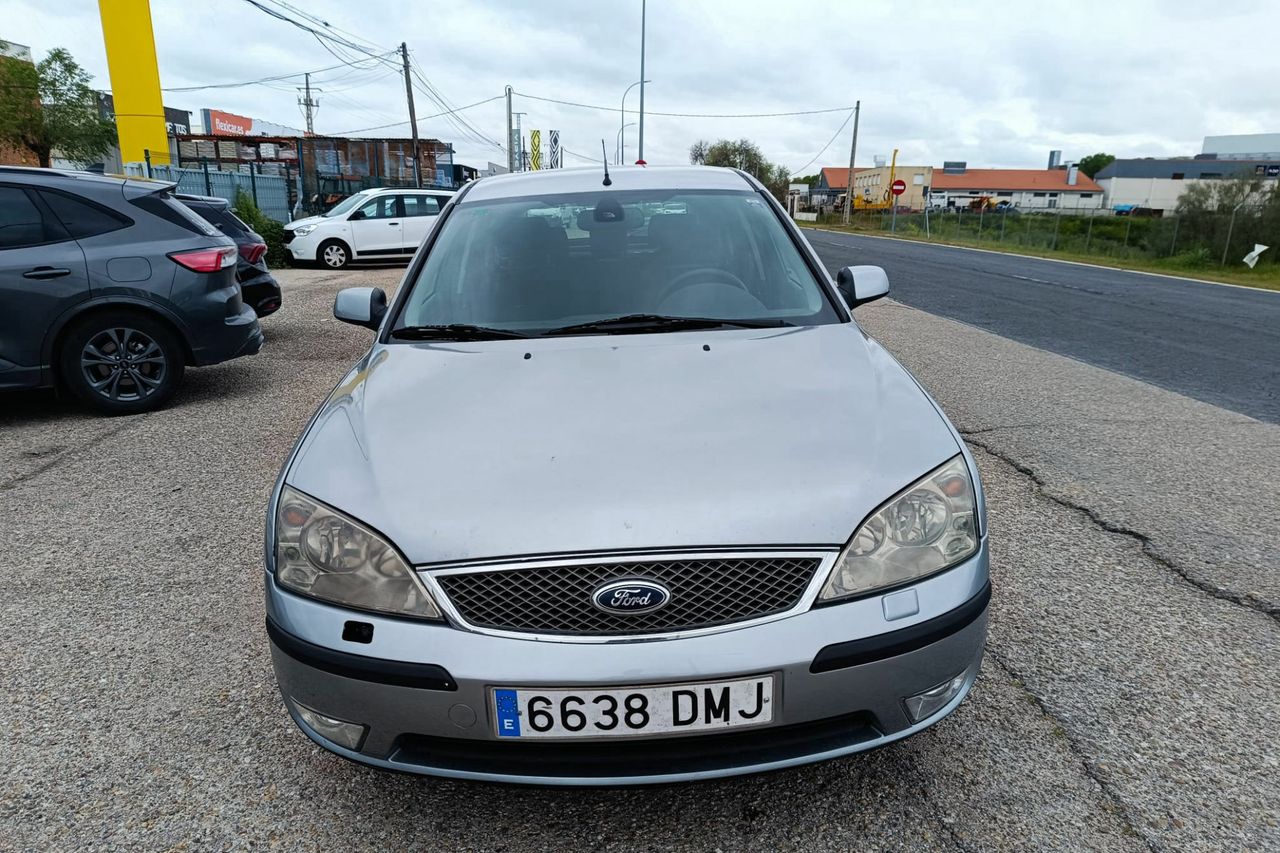 Foto ford mondeo 2005 /