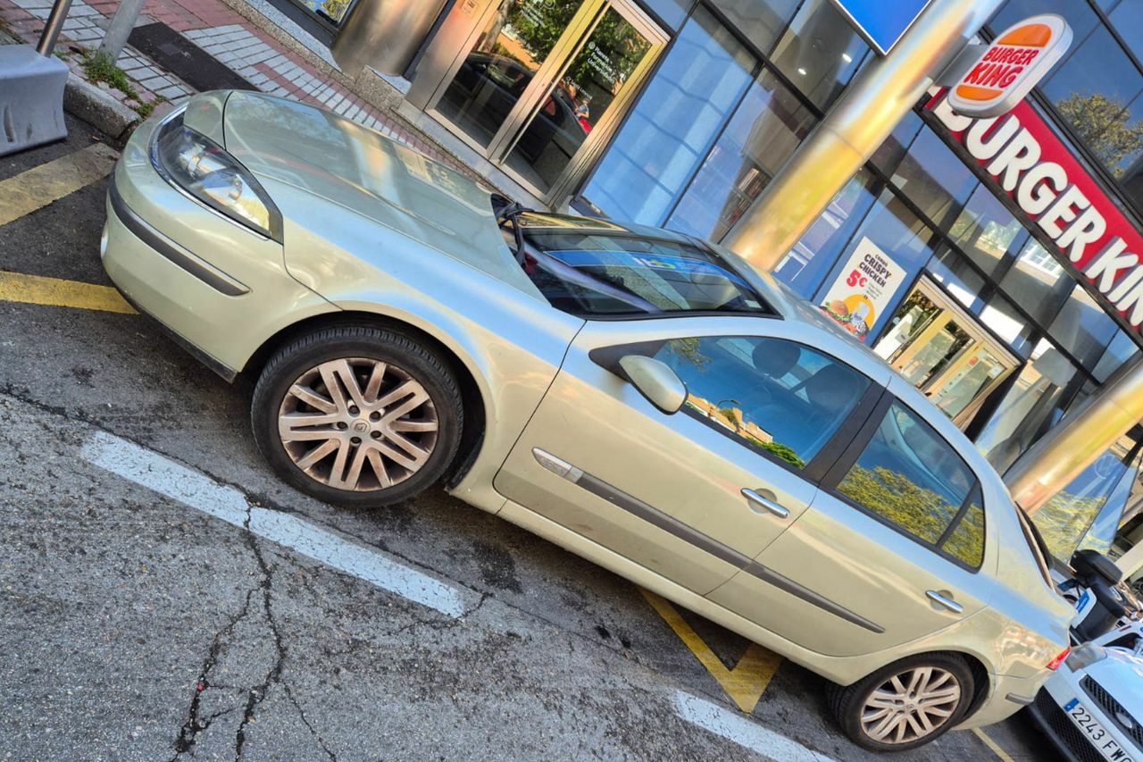 renault laguna 2005 / foto grande (2)