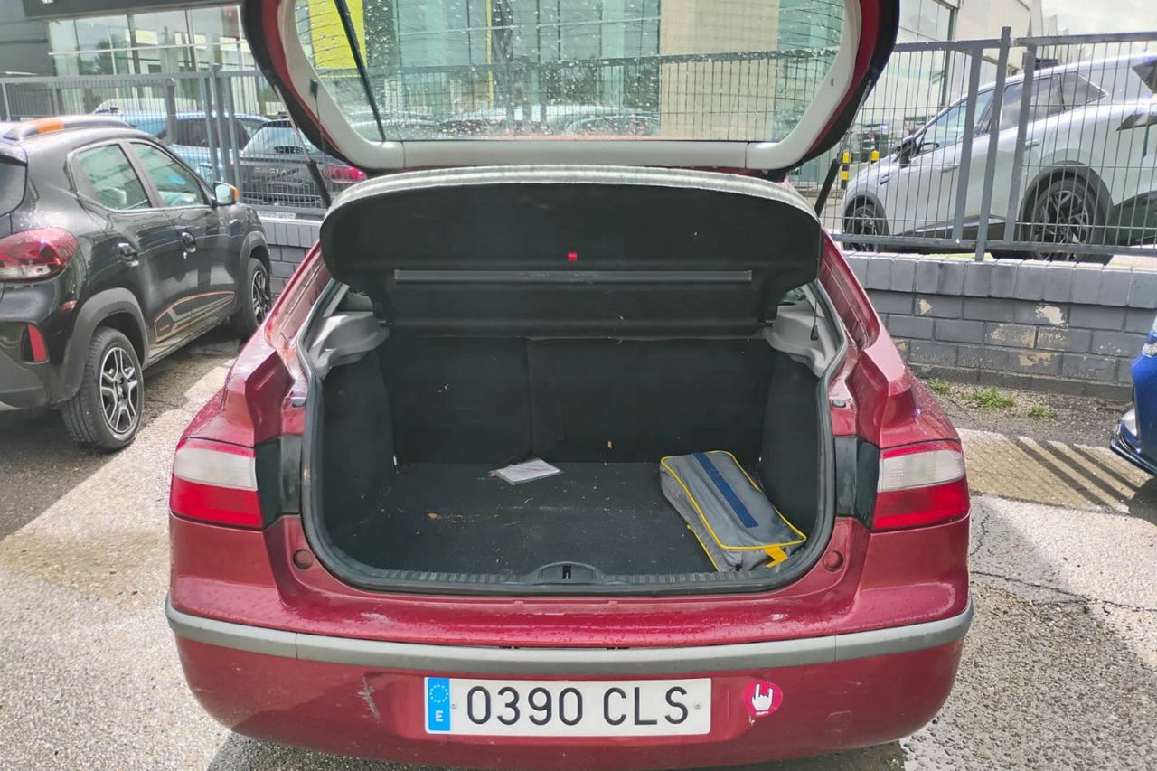 Foto renault laguna 2003 /