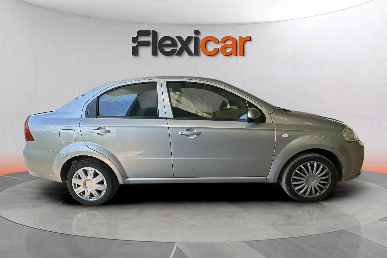 chevrolet aveo 2009 / foto grande (2)